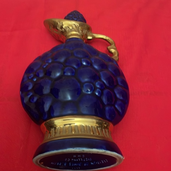 Jim Beam ( EMPTY) Decanter - Picture 6 of 6